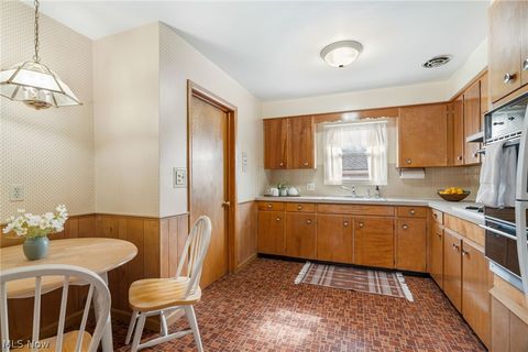 Tiny photo for 1878 Carter Avenue, Akron, OH 44301 (MLS # 5187607)