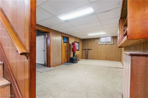 Tiny photo for 1878 Carter Avenue, Akron, OH 44301 (MLS # 5187607)