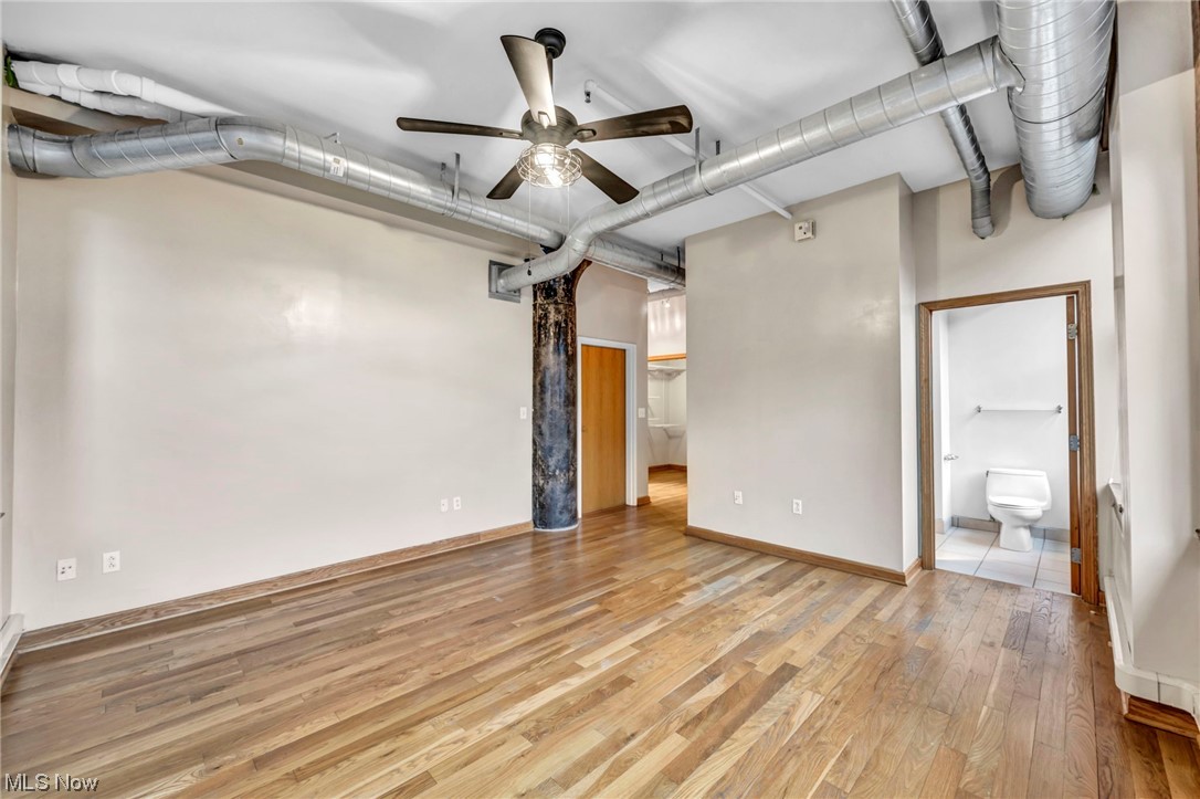 Sincere Bldg Condo - Residential