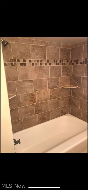 Canton - Residential Income