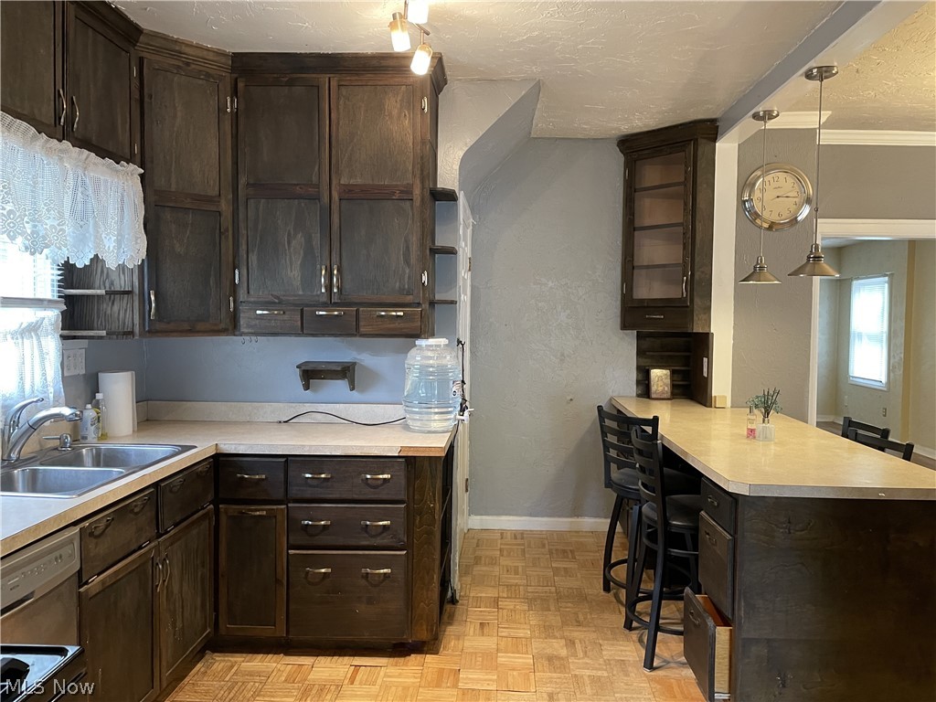 Lorain Villas - Residential