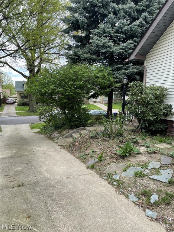 Lorain Villas - Residential