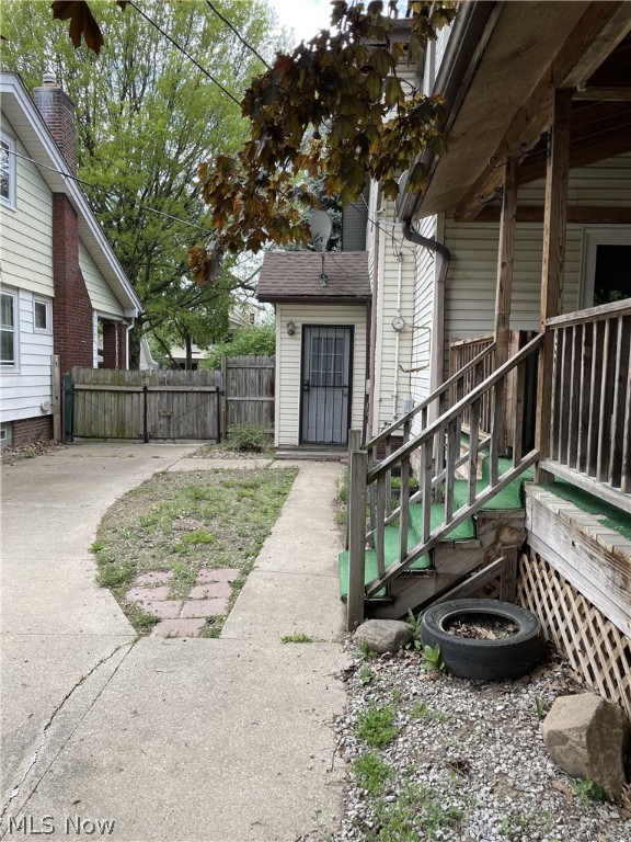 Lorain Villas - Residential