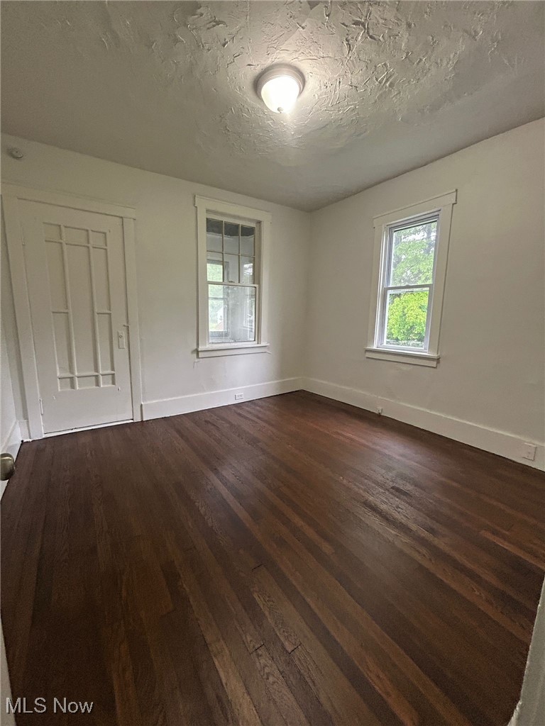 Mix & Hossacks 02 - Residential Income