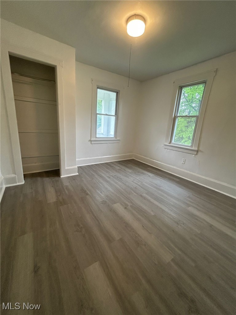 Mix & Hossacks 02 - Residential Income