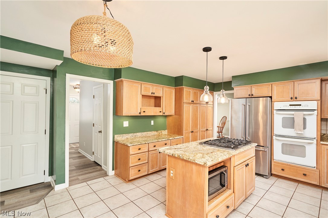 32630 Stony Brook Lane
