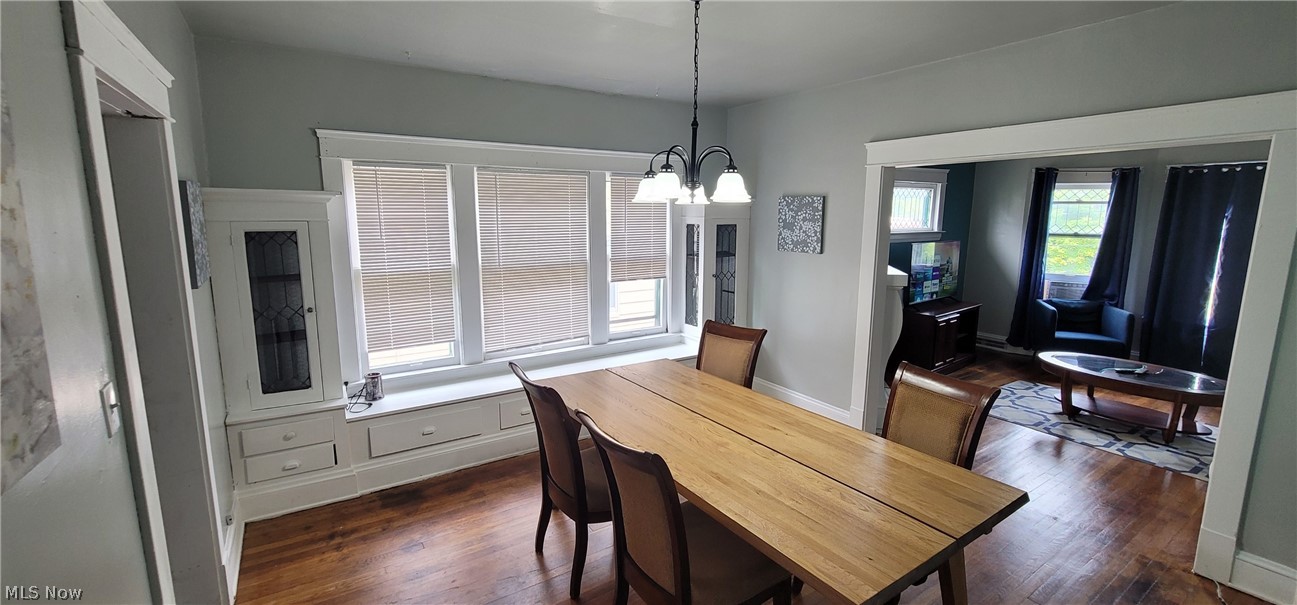 Maxwell Cole 01 - Residential Income