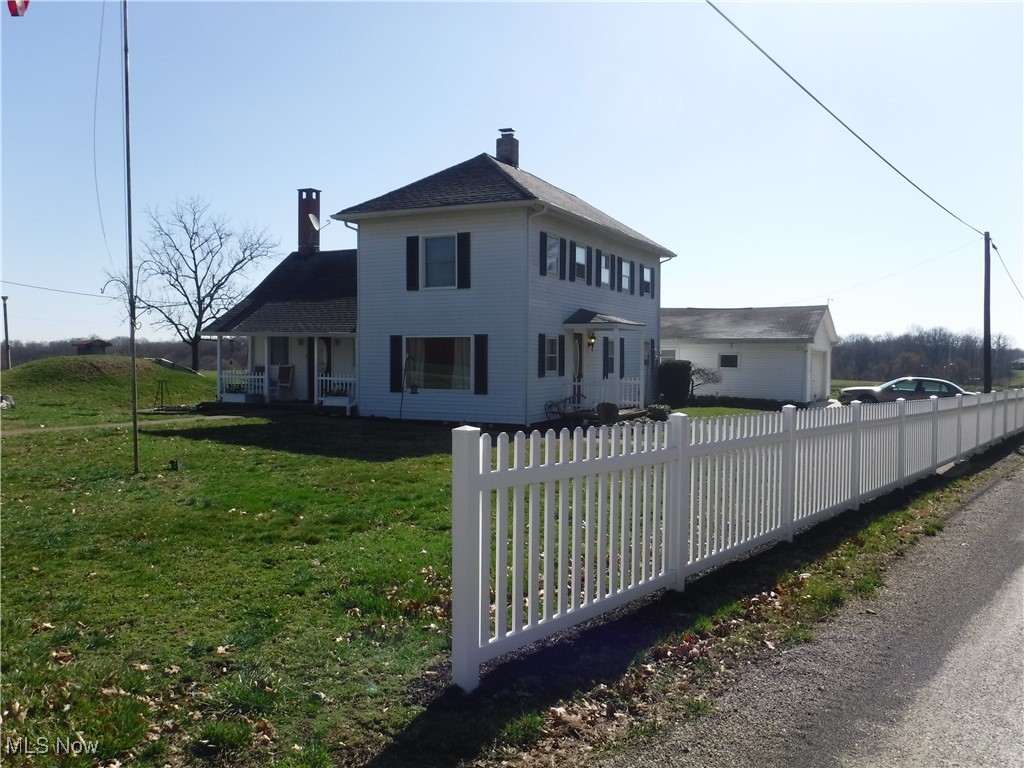 3680 Flint Ridge Road, Hopewell, Ohio image 2