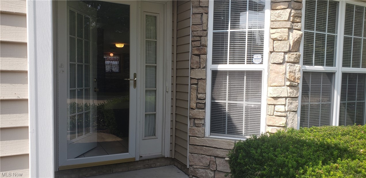 High Pointe/Geauga Condo Ph I - Residential Lease