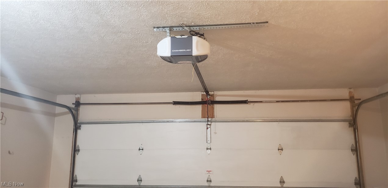 High Pointe/Geauga Condo Ph I - Residential Lease