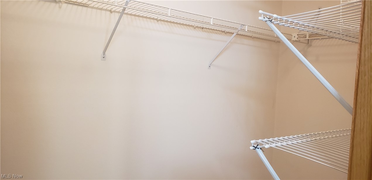 High Pointe/Geauga Condo Ph I - Residential Lease