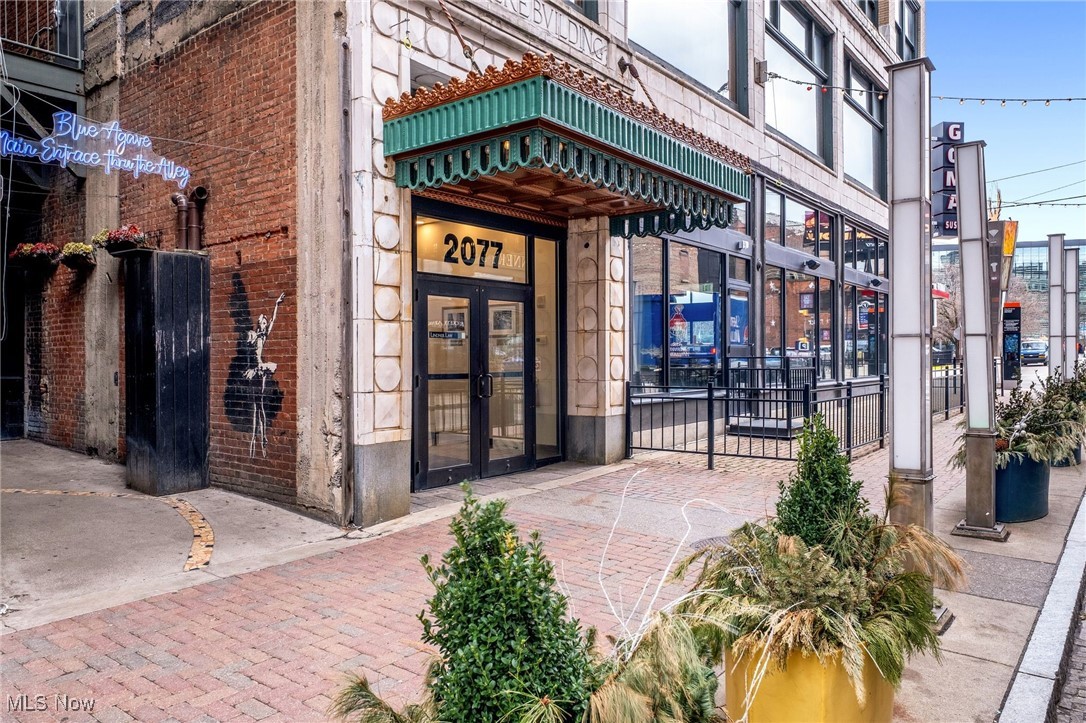 2077 E 4th Street 4E