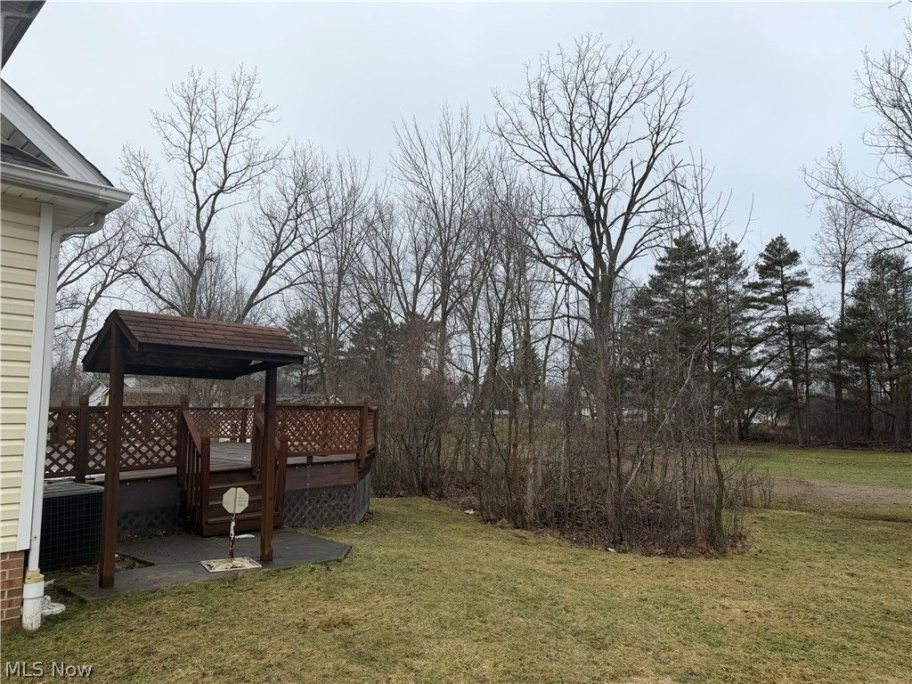 Photo of 25684 Tryon Road, Oakwood Village, OH 44146 (MLS # 5189441)