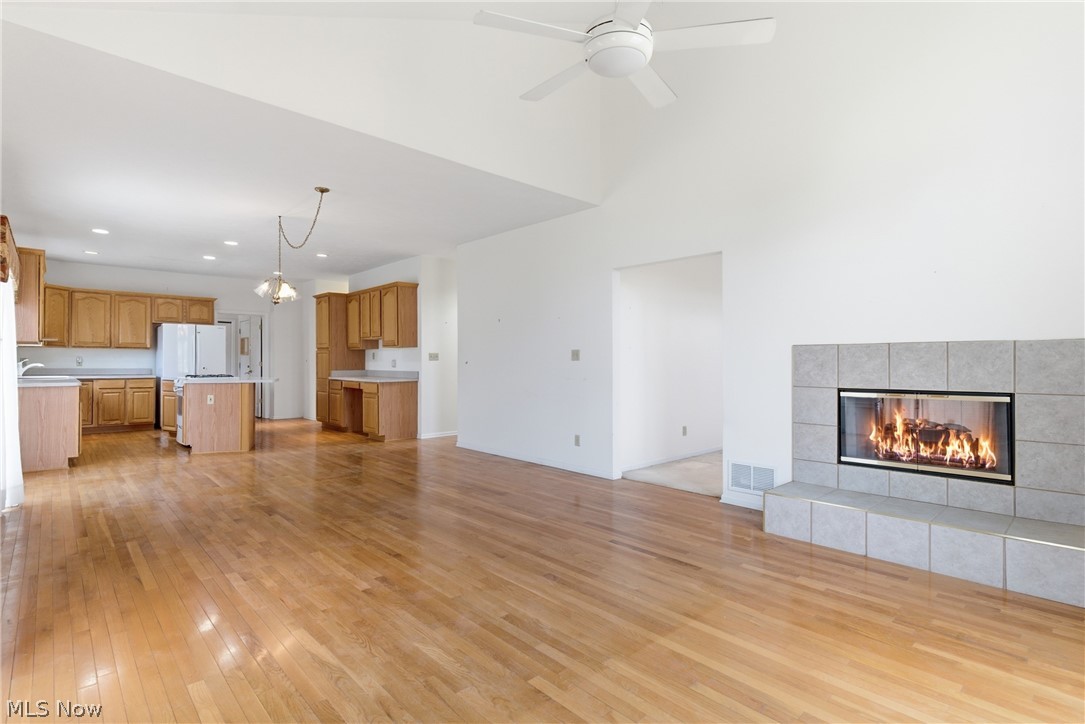 Calvin R & Hazel Bryant 01 - Residential