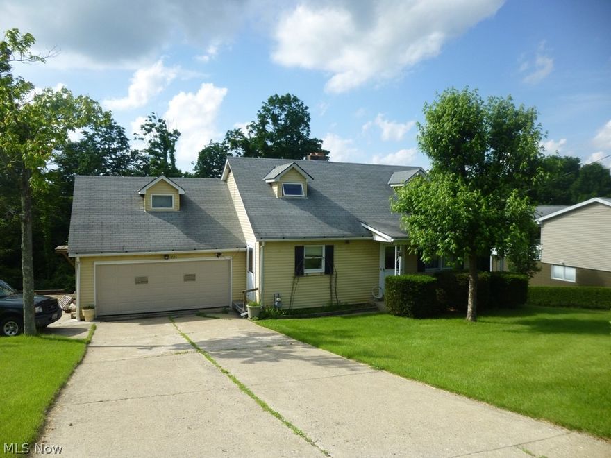 1 1/2 story home with aluminum siding at the end of quiet street. Great Location with tons of possibilities. Beautiful lot and large 2 car garage.  Selling in "AS IS" condition. NO FHA, USDA or VA offers. Will not pass. Owners are requesting cash or conventional offers only. This home does need work. 100 amp breaker box, original windows and a damp basement. There is a bonus room over the garage that you can access upstairs from the 3rd bedroom but it does not have heat runs. It also has a small landing with a door to the outside.. Door is locked because there are no steps or railing on that landing, Corner hutches in the dining room. This home will be emptied out the end of October.