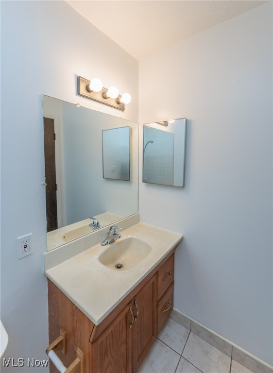 Middleburg Heights, Ohio 44130, United States, 2 Bedrooms Bedrooms, ,1 BathroomBathrooms,Residential,Pending,121754