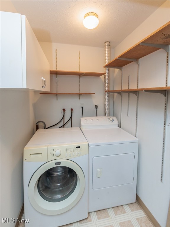 Middleburg Heights, Ohio 44130, United States, 2 Bedrooms Bedrooms, ,1 BathroomBathrooms,Residential,Pending,121754