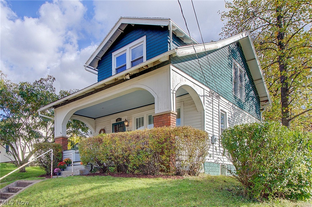 Cute 2 bedroom home in the Charm historic district. Spacious living room with carpet leads into a large open kitchen with eat in dining area. Right off the kitchen is a half bath convenient for company. Upstairs a full bath and two great sized bedrooms complete the space. Nice clean basement which leads to garage with opener. Deck perfect for entertaining.