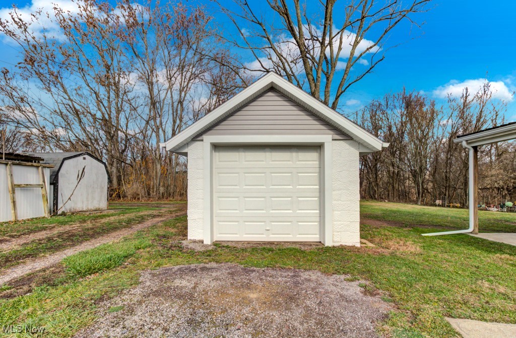 221 Maple Street, Waynesburg, Ohio image 3