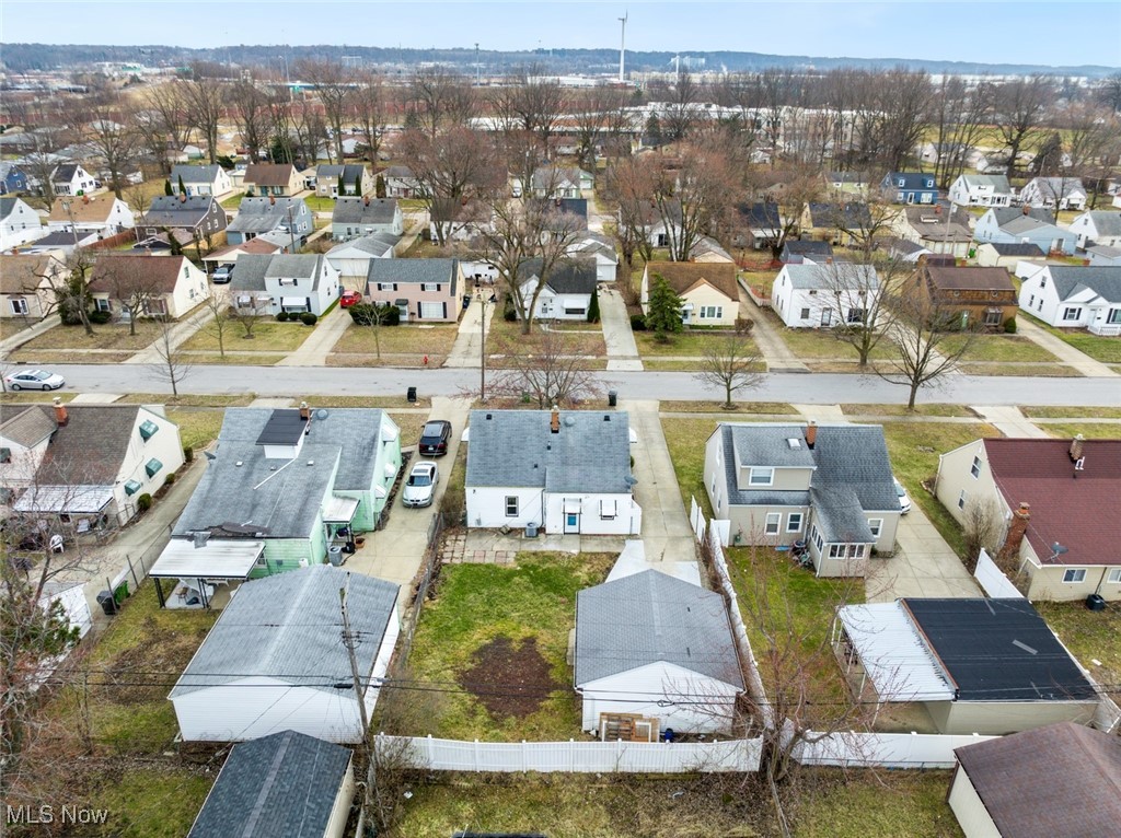 26981 Drakefield Avenue, Euclid, Ohio image 43