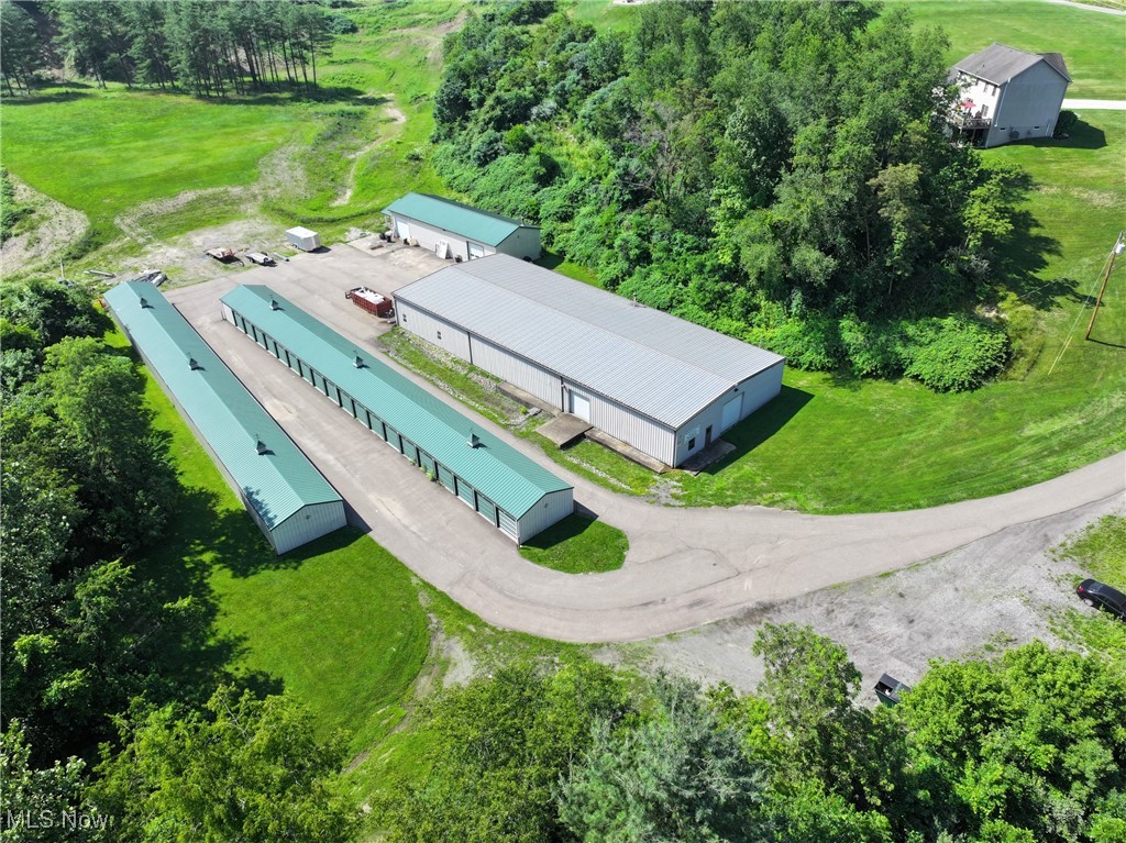 - Commercial Lease