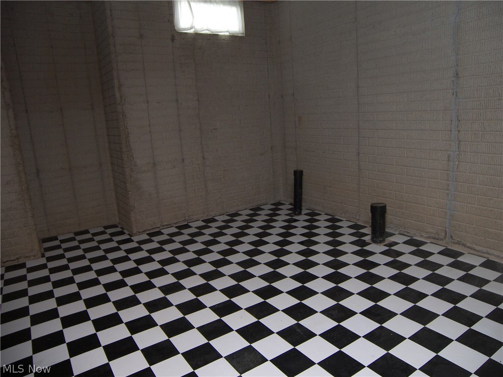 Hillside 10 - Residential