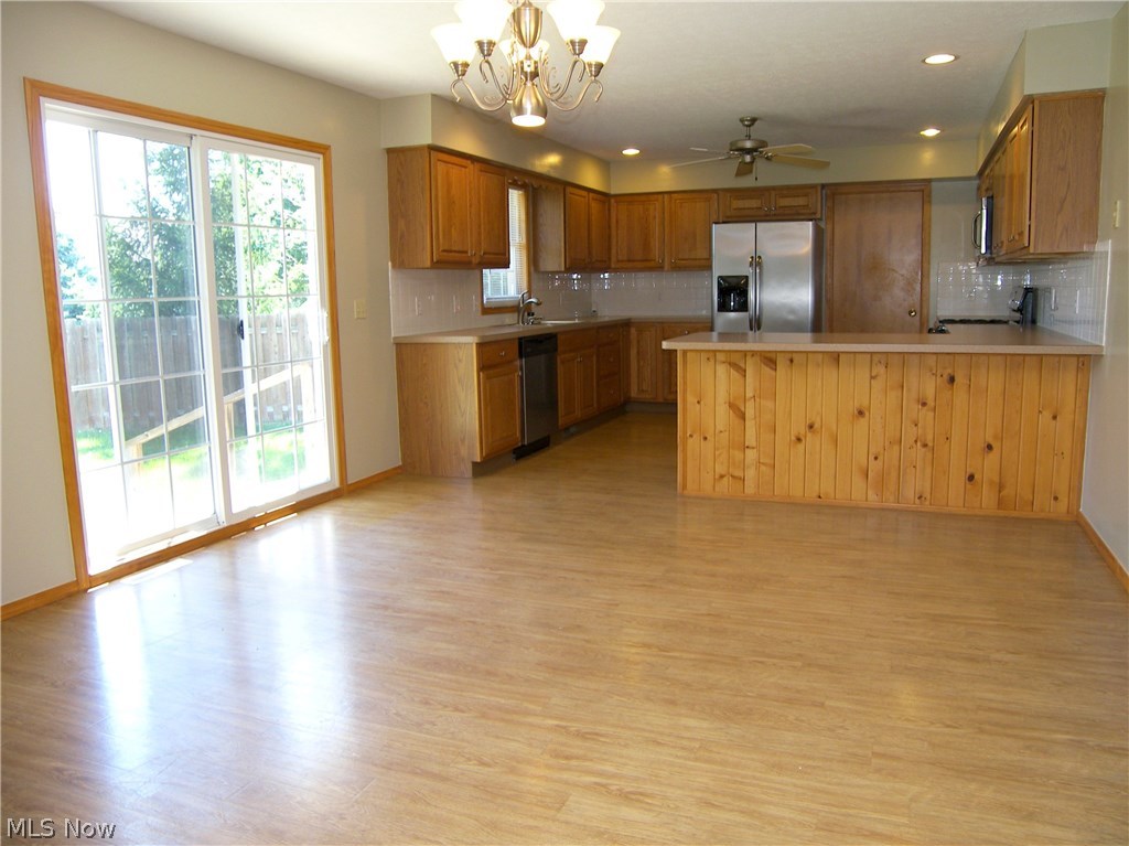 Hillside 10 - Residential