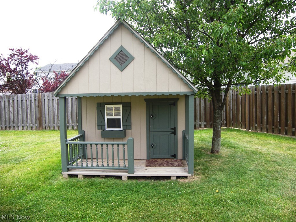 Hillside 10 - Residential