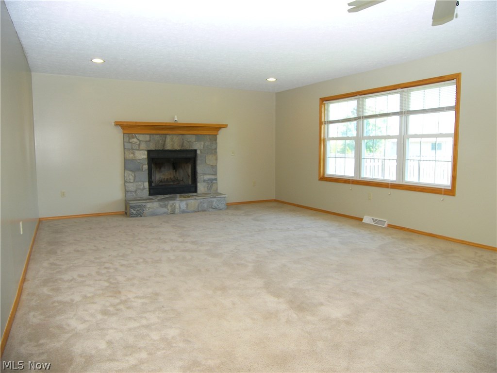 Hillside 10 - Residential