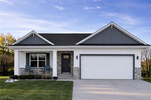 Photo of 737 fernsell SW, Strasburg, OH 44680 (MLS # 5221216)