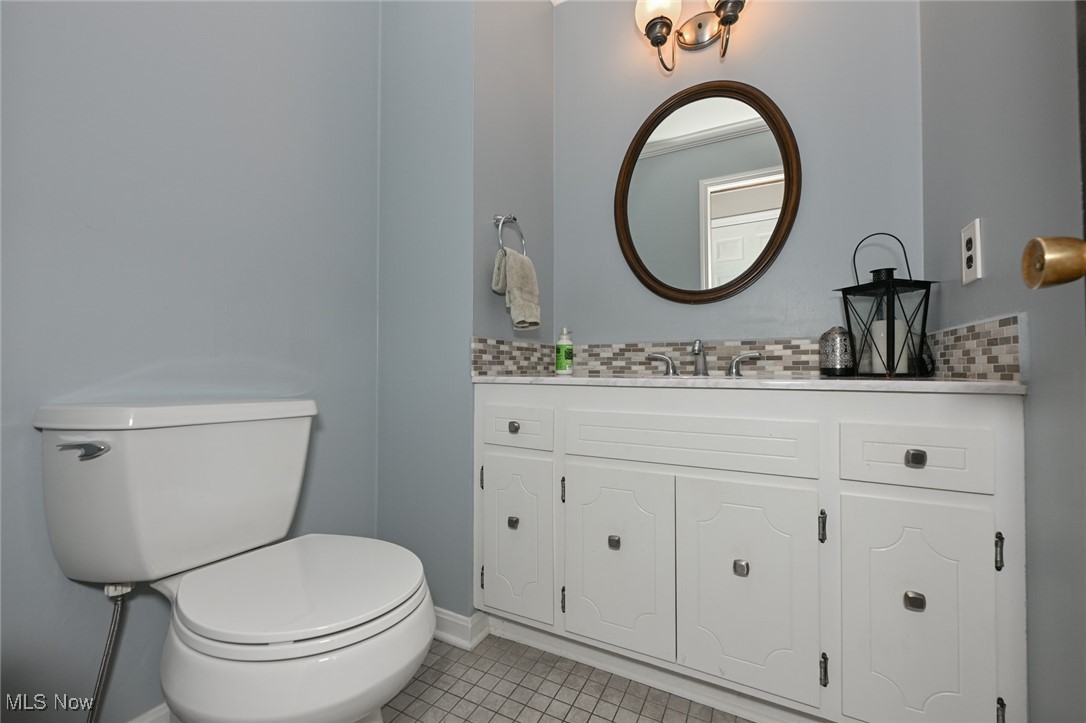 12115 Fowlers Mill Road, Chardon, Ohio image 13