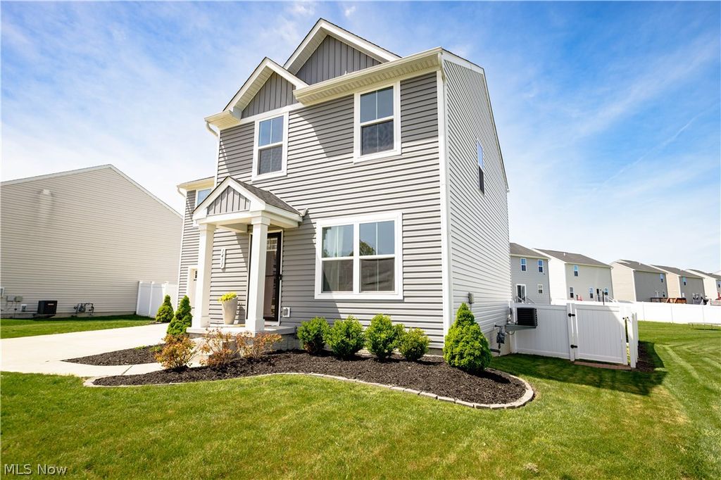Photo of 1411 Elizabeth Boulevard, Painesville, OH 44077 (MLS # 5206717)
