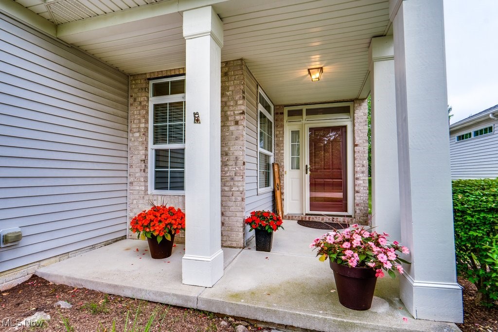 15301 Chestnut Oak Lane