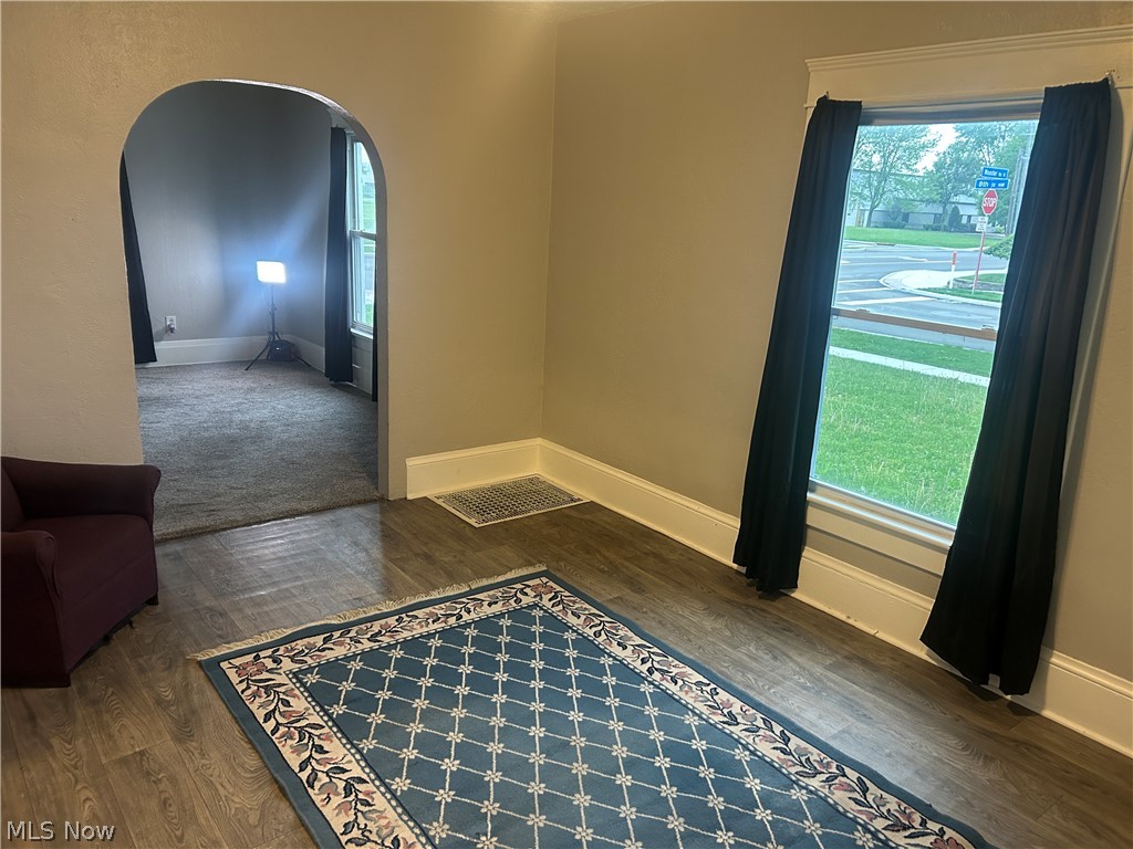 Barb - Residential