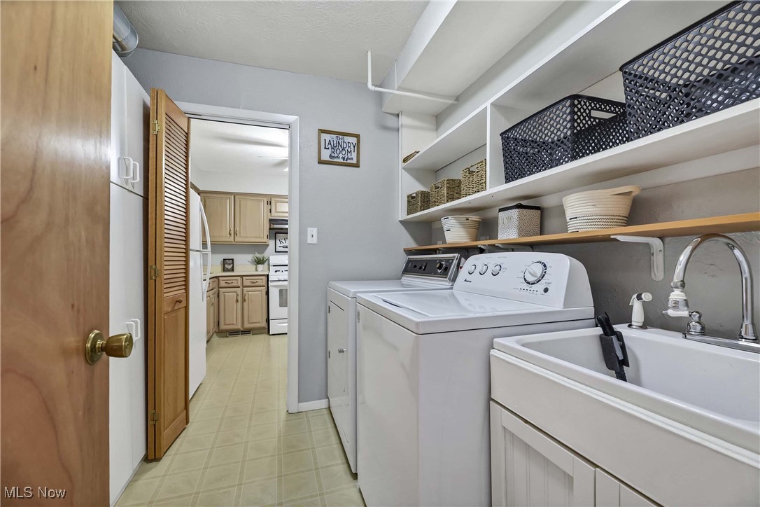 24600 Clareshire Drive