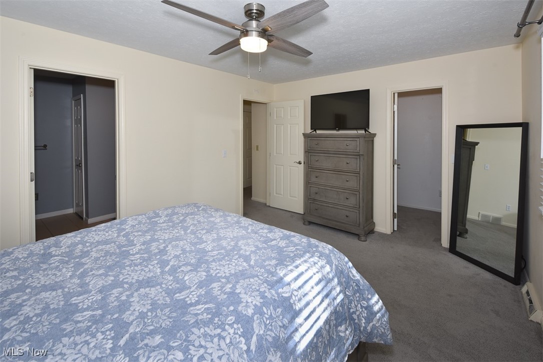 Twelve Oak Clstr - Residential