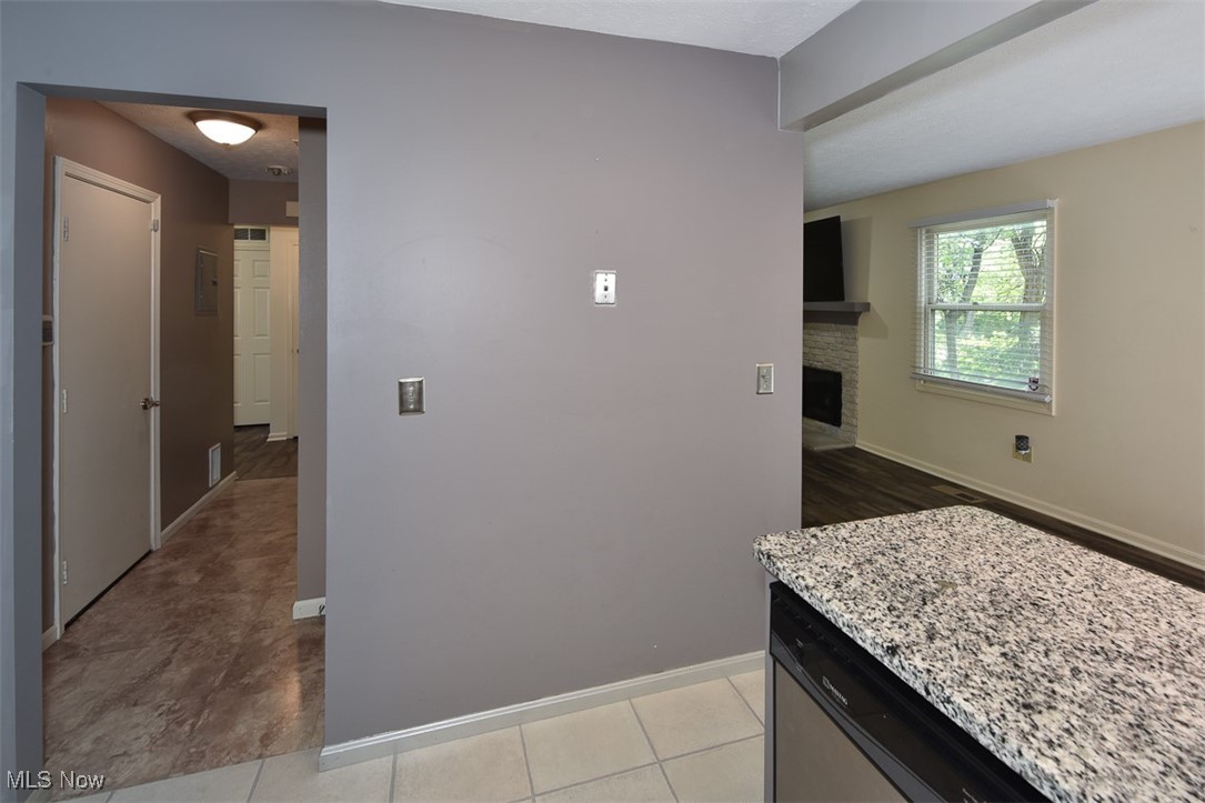 Twelve Oak Clstr - Residential