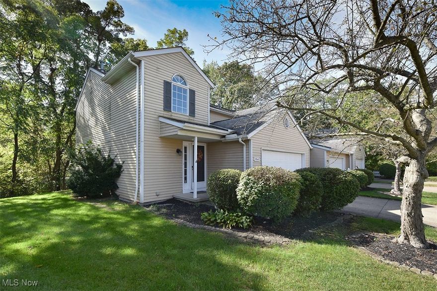 Enjoy living in this beautiful cluster home  on the end of a quiet cul de sac in scenic Huntington Park  Estates. You walk into a spacious 2  story foyer  with a step down into a spacious living room with a gas fireplace . You have a great view of the private woods from the living and dining area which opens up to a  wood deck to enjoy the seasons . The kitchen has newer stainless appliances with granite counters and custom backsplash . Also on the first floor is an updated half bath conveniently located for guests. As you go up the 2 story foyer you will find spacious bedrooms with walk-in closets .  The master bath is large with a soaking tub and shower . Outside you have an attached two car garage  with storage above it . Other updates include Luxury Vinyl Plank flooring   professionally done in 2019, newer gutters 2019, high efficiency furnace and electric panel.  Come home to this relaxing environment.