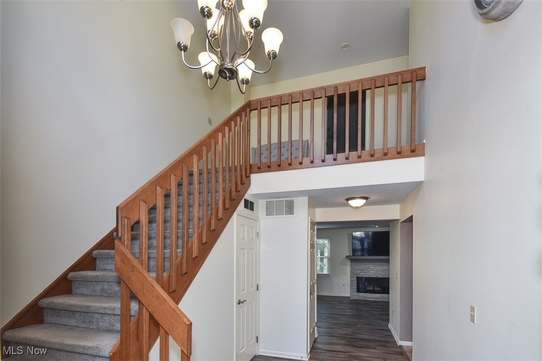 Twelve Oak Clstr - Residential