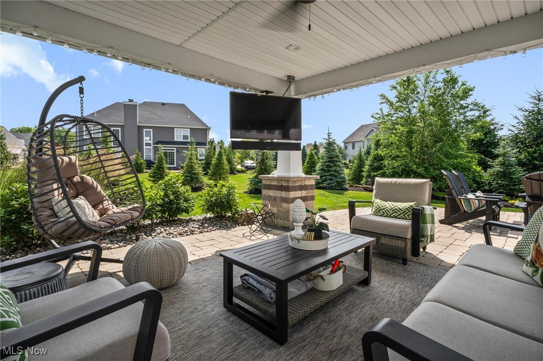 Avon Lake, Ohio 44012, United States, 5 Bedrooms Bedrooms, ,4 BathroomsBathrooms,Residential,Active,162188