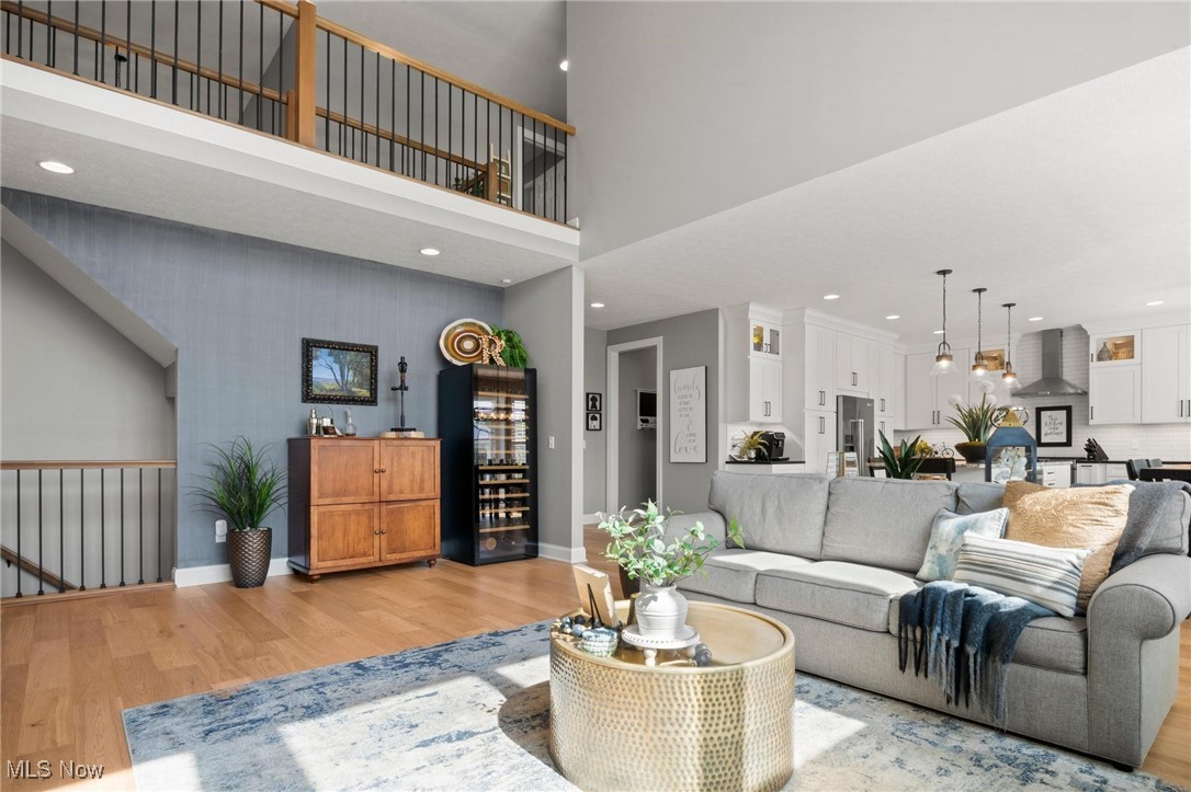 Avon Lake, Ohio 44012, United States, 5 Bedrooms Bedrooms, ,4 BathroomsBathrooms,Residential,Active,162188