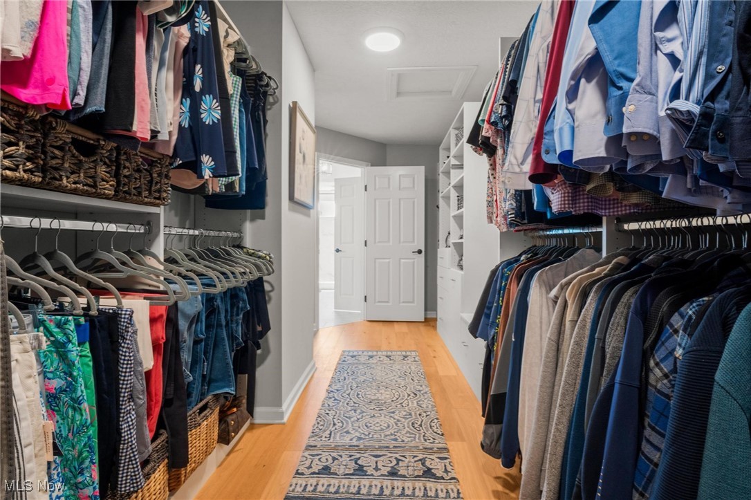 Avon Lake, Ohio 44012, United States, 5 Bedrooms Bedrooms, ,4 BathroomsBathrooms,Residential,Active,162188