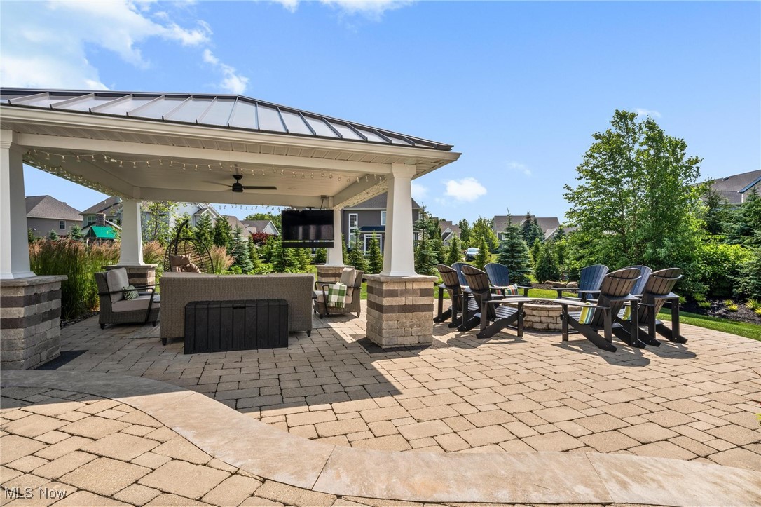 Avon Lake, Ohio 44012, United States, 5 Bedrooms Bedrooms, ,4 BathroomsBathrooms,Residential,Active,162188