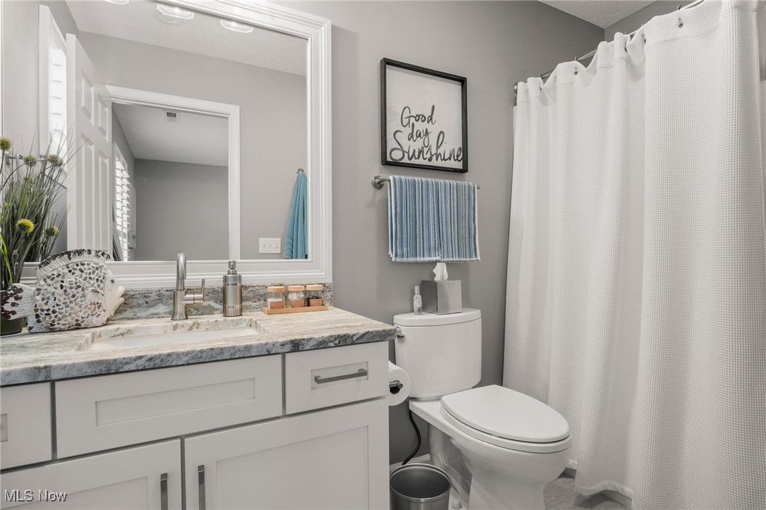 Avon Lake, Ohio 44012, United States, 5 Bedrooms Bedrooms, ,4 BathroomsBathrooms,Residential,Active,162188