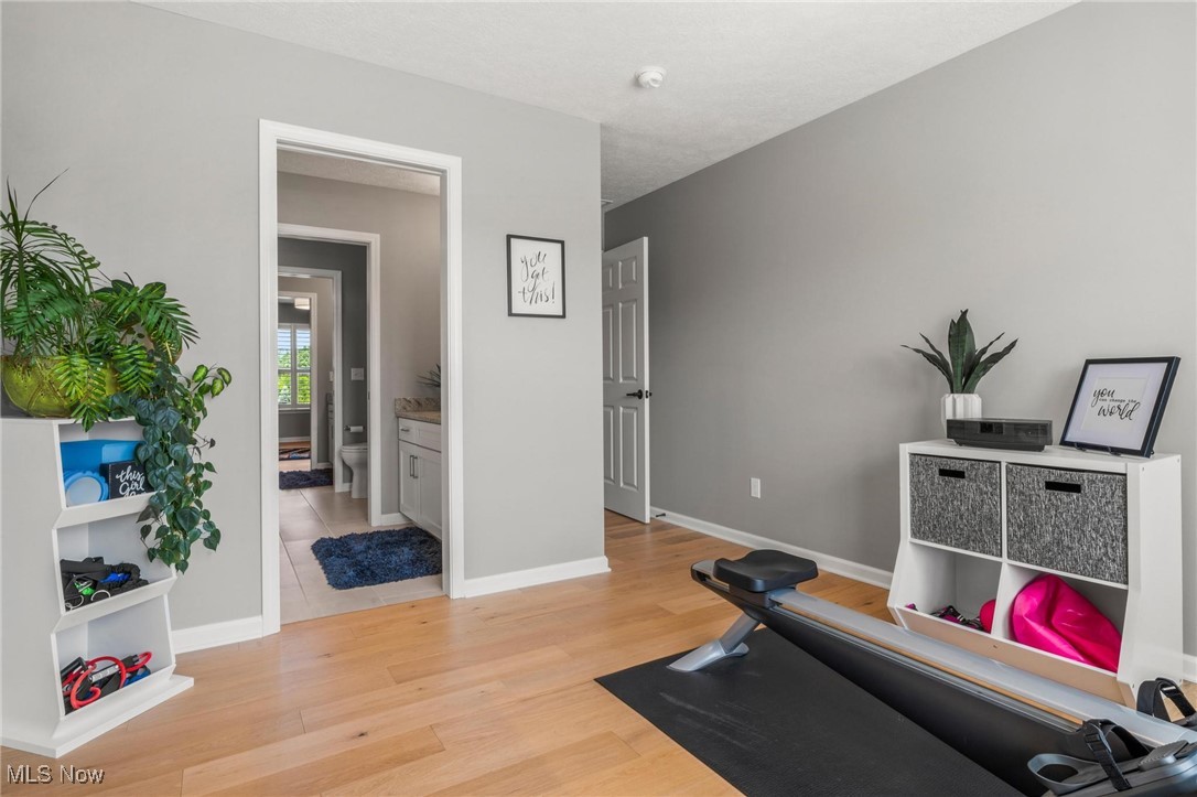 Avon Lake, Ohio 44012, United States, 5 Bedrooms Bedrooms, ,4 BathroomsBathrooms,Residential,Active,162188