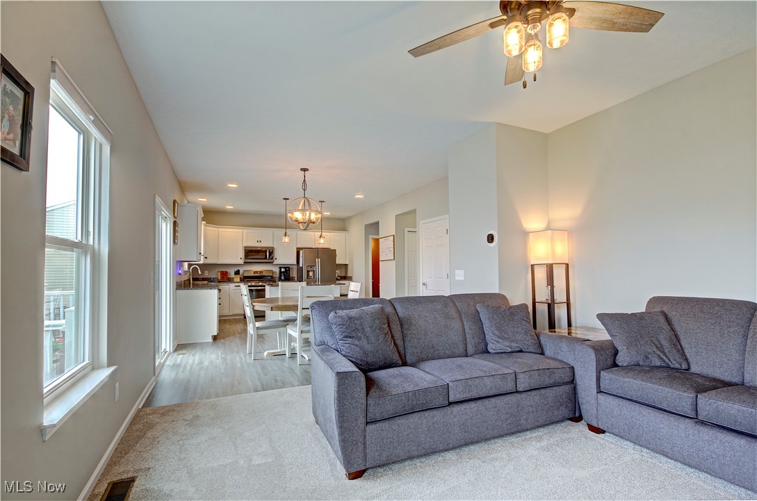 3463 Magnolia Drive, Lorain, Ohio image 11
