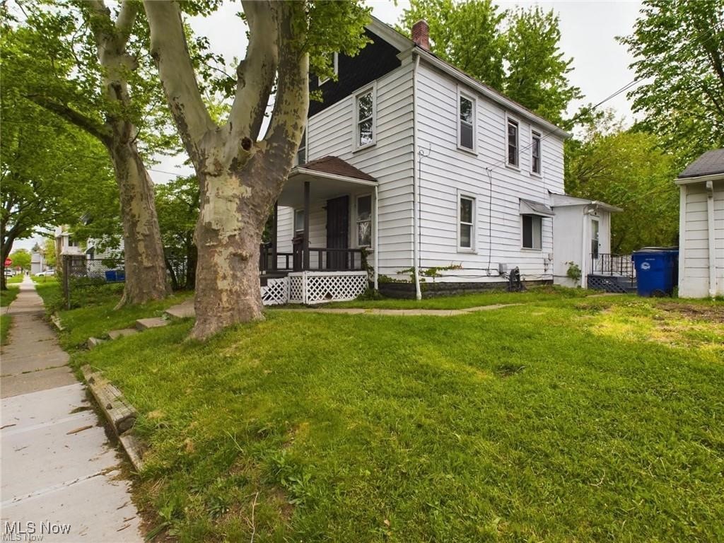 329 E 161st Street