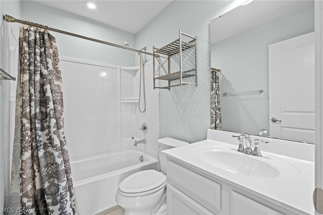 Fairway Glenn - Residential
