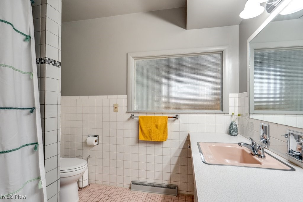 Revere Vill Sub - Residential