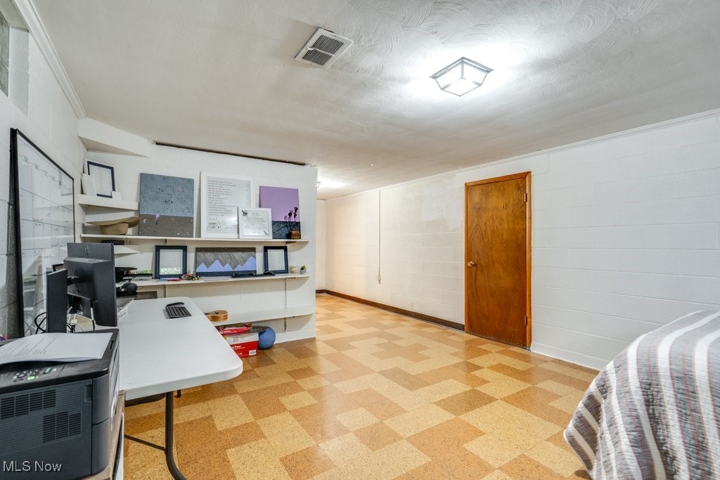 Revere Vill Sub - Residential